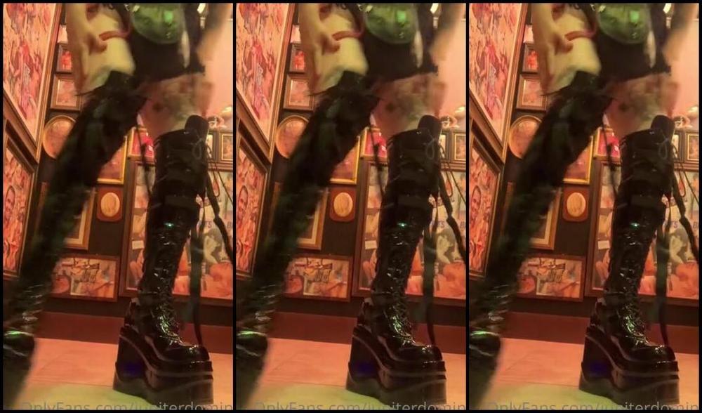 Jupiter Domina Nicknamed Jupiterdomina Onlyfans At My Friends Party Last Week