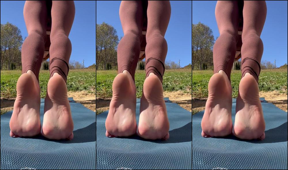 "Redxxxsuede" Red Head, Redhead, Feet, Feet Fetish, Feet Soles, Foot Fetish, Yoga, Yoga Pants, Leggings, Suggest Redxxxsuede SHOWING OFF MY SOLES YOGA FEET STRETCHING Pornhub