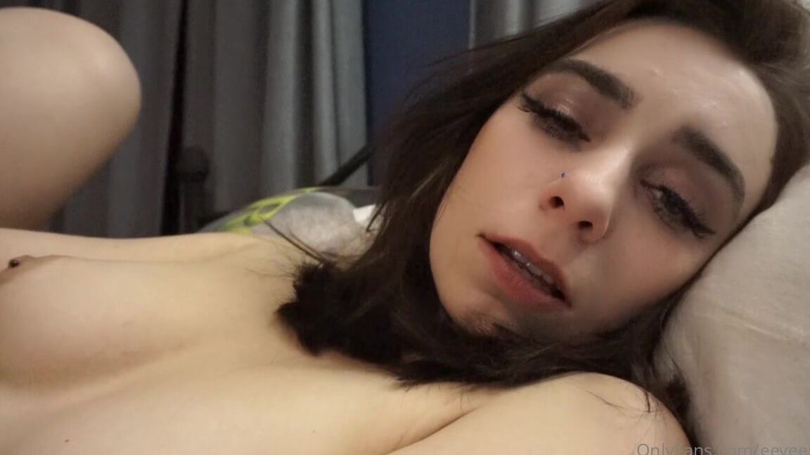 eeveefrost-16-10-2020-1083880476-a-little-video-for-you