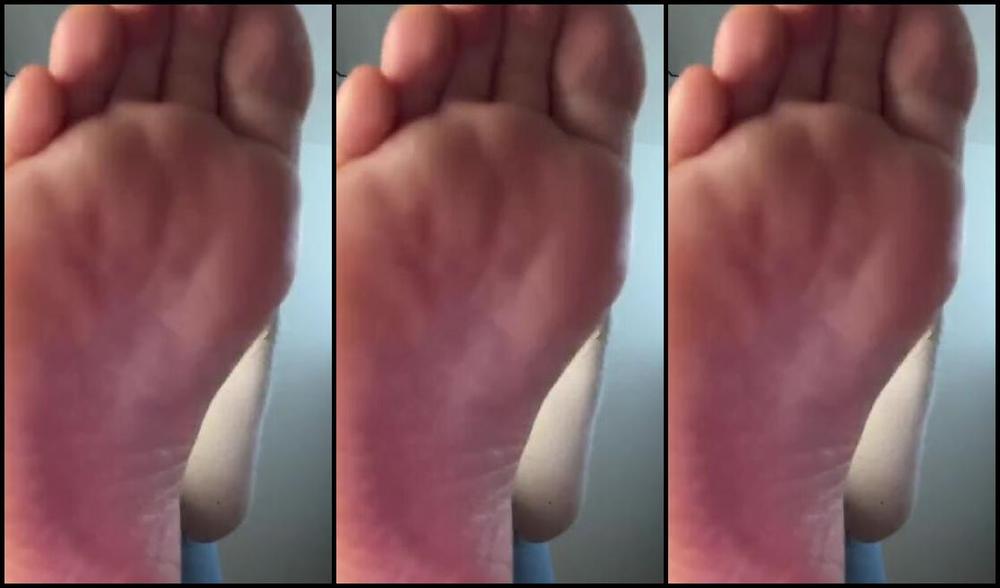 Barebylola Nicknamed Barebylola 06 27 2025 Onlyfans Video Do You Deserve To Be Stepped On Or Just Dream About It