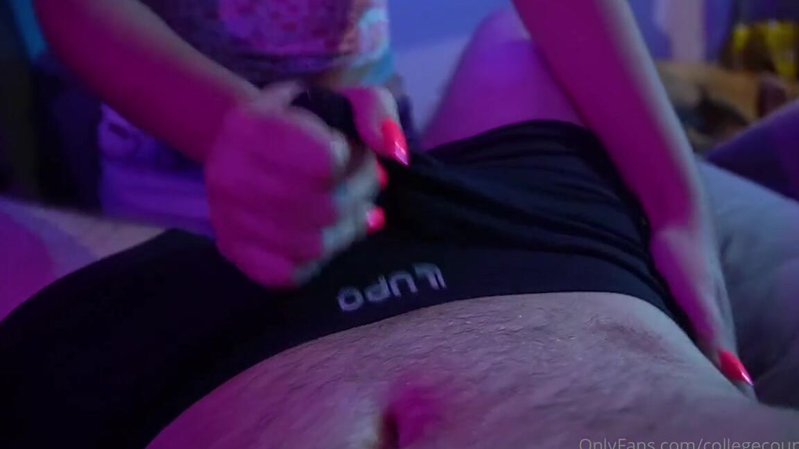 College Couple Nicknamed Collegecoupleph 09 10 2024 Onlyfans Video 219 Neon Nails I Would Finish Him With An Assjob But He Could Not
