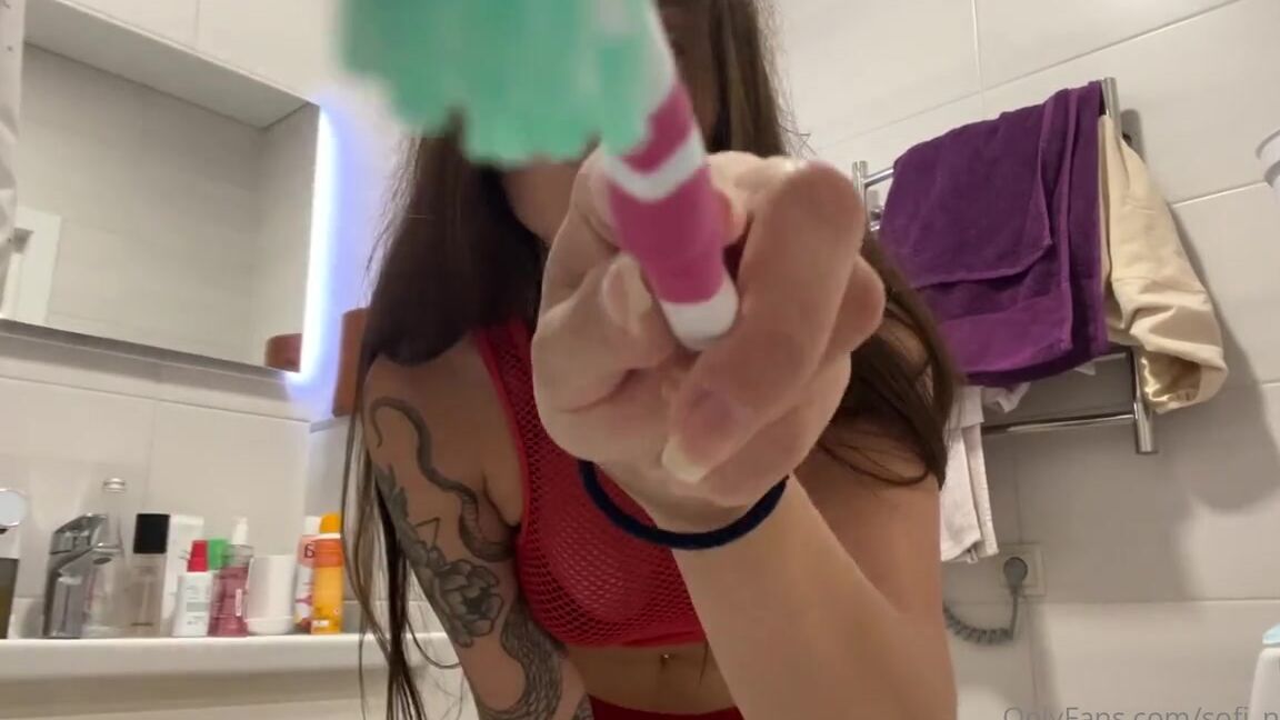 Goddess Sofi Femdom Onlyfans Let Me See Your Teeth