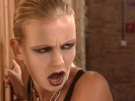 AnalHardcore Vivian Schmitt - Blonde Versuchung Magma