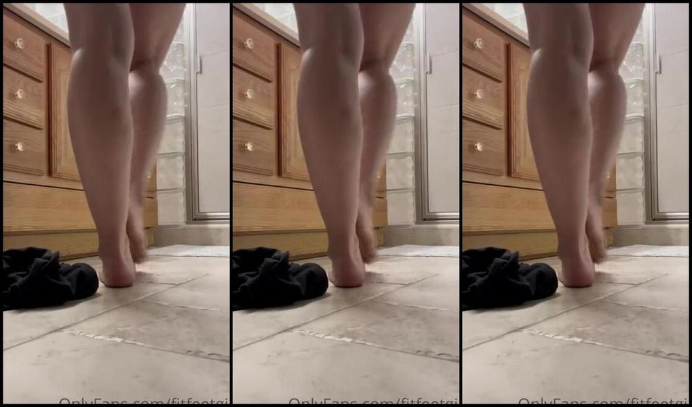 Nina Aka Fityoginina Onlyfans I Spent All Day Painting House Stuff I M Almost Done With All The Baseboards I M Hoping To Finish