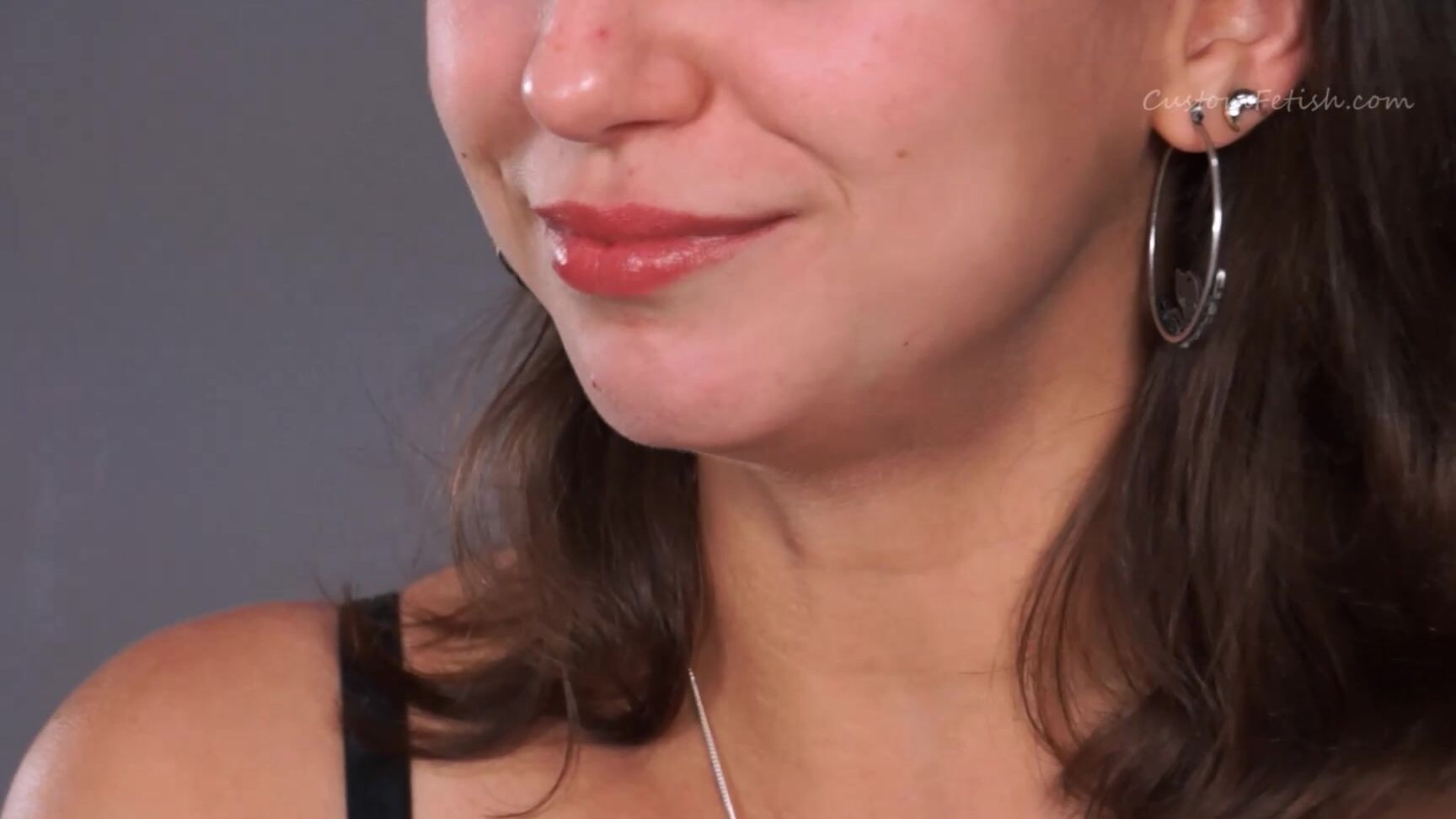Custom Fetish Ava Smokes A Marlboro Special Blend Yknudq