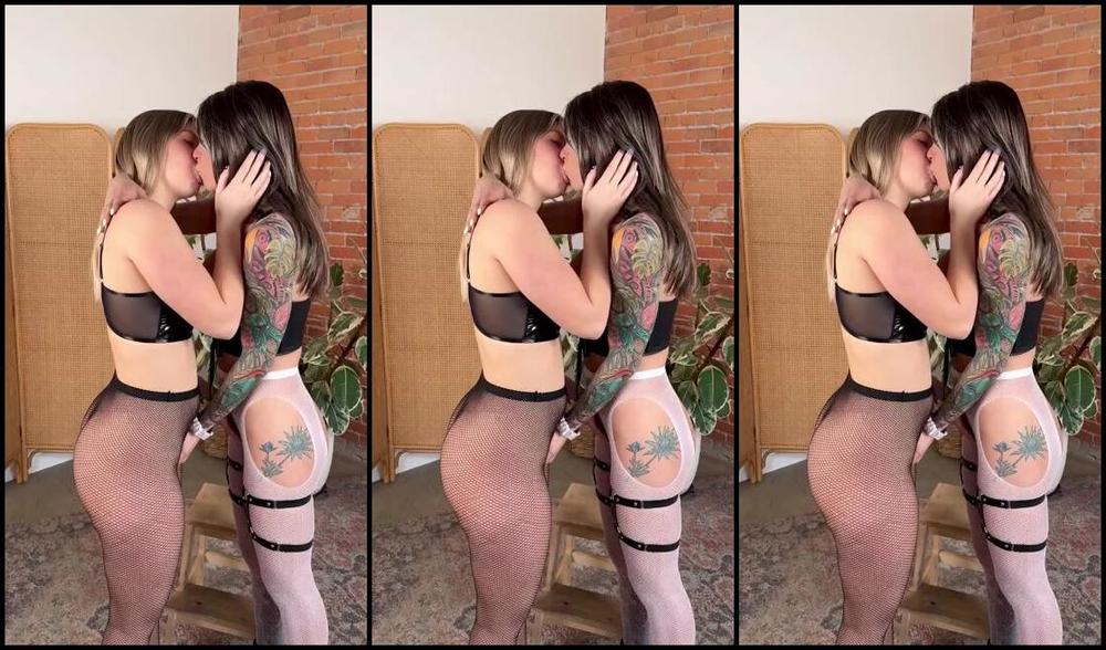 Mathemakitten Aka Mathema Kitten 08 14 2024 Onlyfans Video Do You Like Watching Me And Alaine Cheeks Kiss I Think Girls Kissing Is Super Hot But