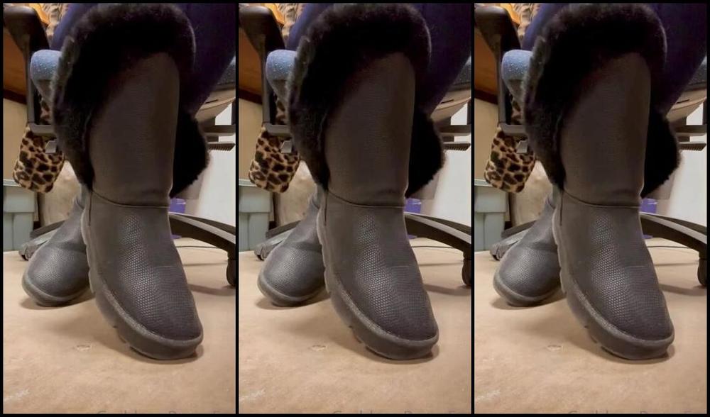 Goddess Pussyfoot Aka U186296307 Onlyfans Ordering You To Worship At The Office Bitch Sniff My Sweaty Socks Out Of My Uggs These White Toes