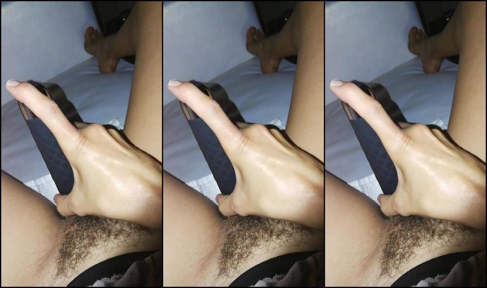 Robertagemma Ieri Sera Sotto Le Coperte Non Volevo Far Casino Che Lui Dormiva