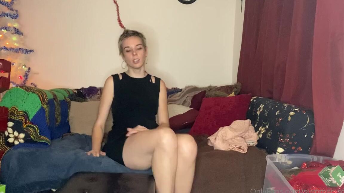 Summer Solesis Nicknamed Summer Solesis Onlyfans Stay Hydrated