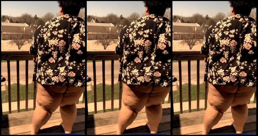 Teasing on the Balcony ;)_ChubbyGirlJuice PornHubPremium