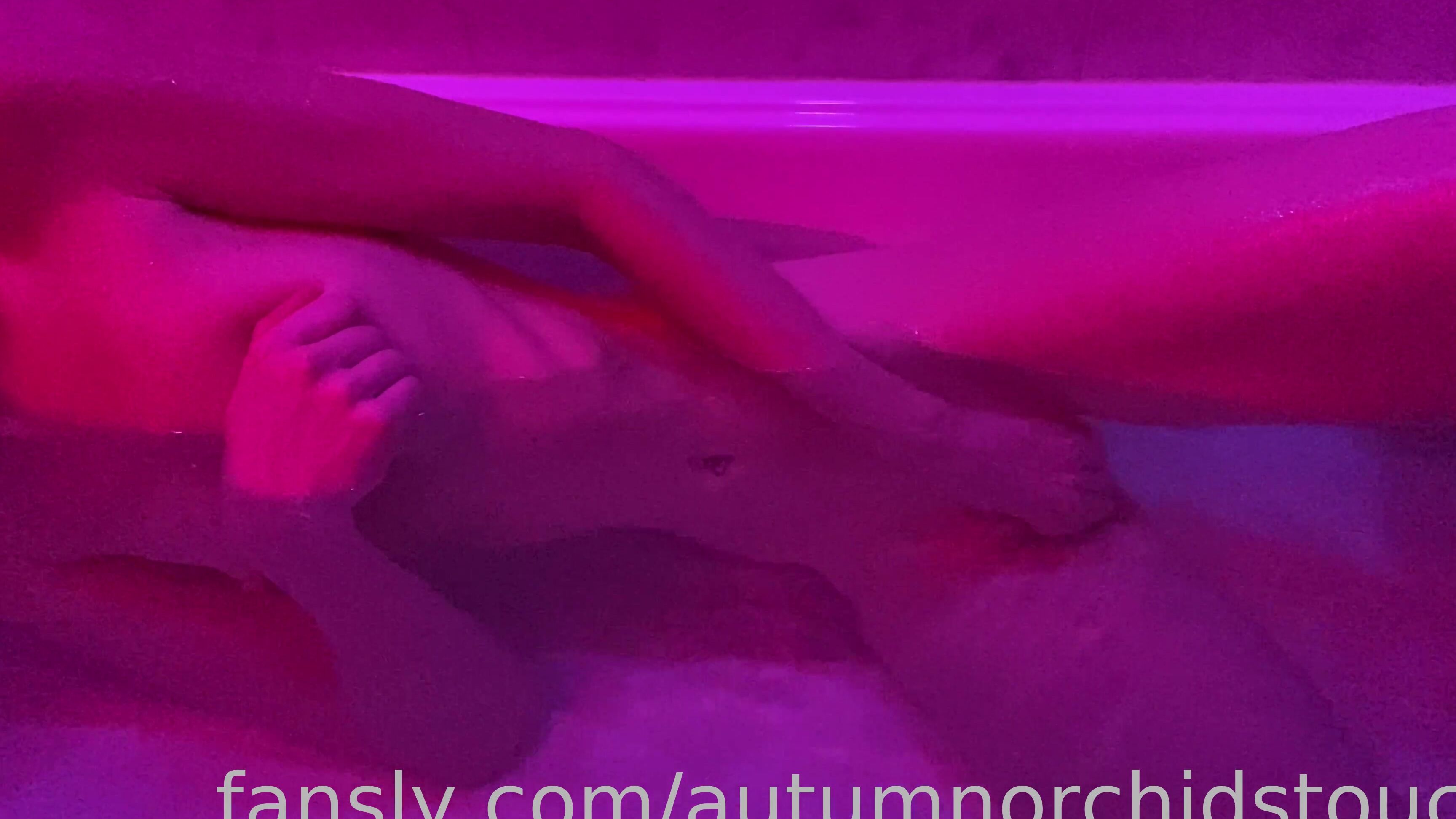 Autumn Orchid 616784107837333504