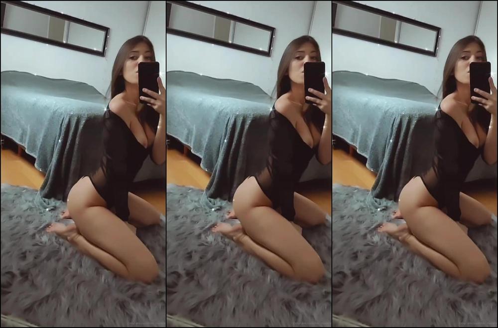 Miki Infinita 345400596 05 21 2020 Hi My Love I Bought Myself New Clothes I Was Trying Them On And I