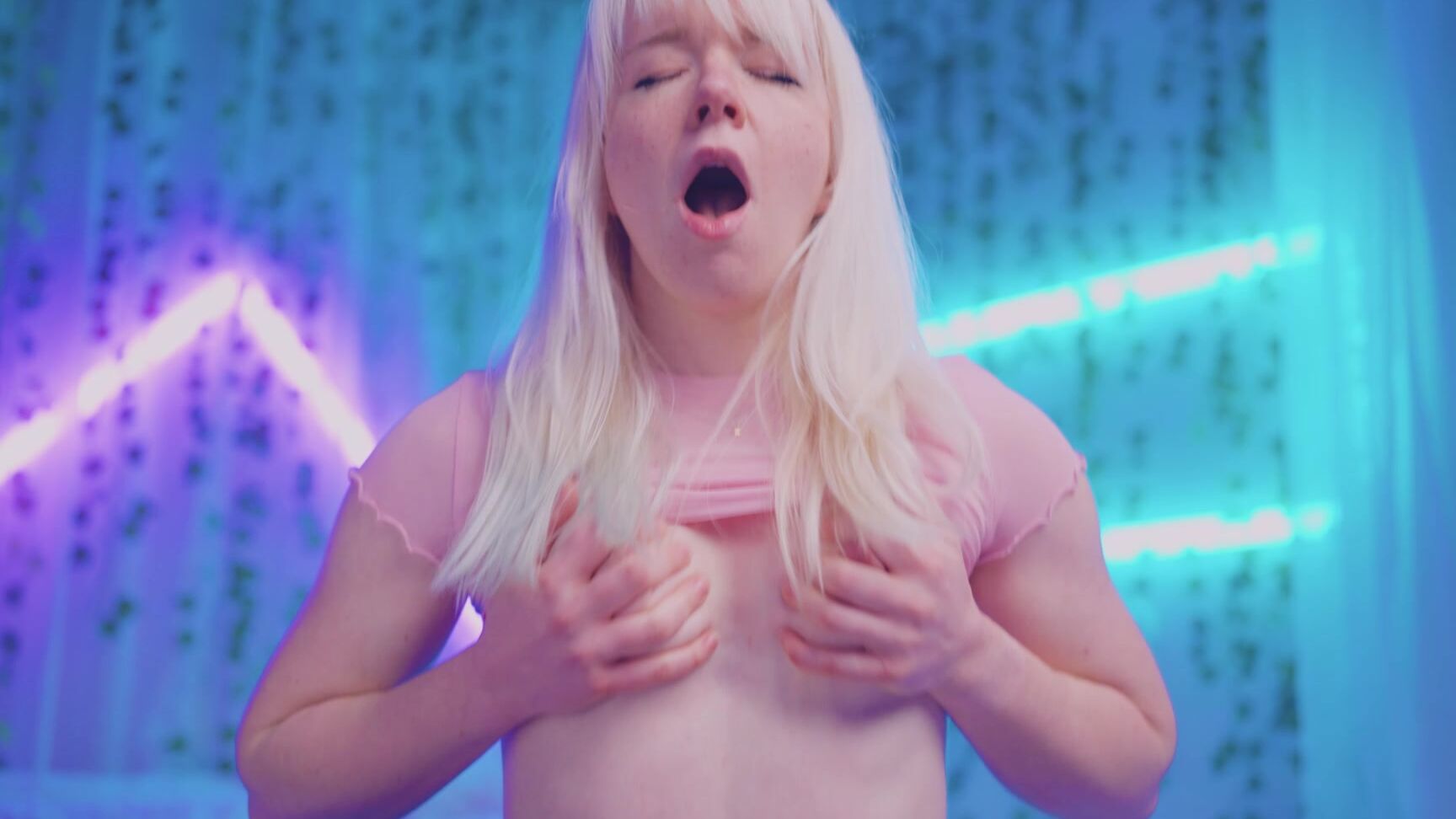 "Jolie Lyon" daddys girl, dirty talking, family, role play, taboo dad gets rough with my bf then takes me Manyvids