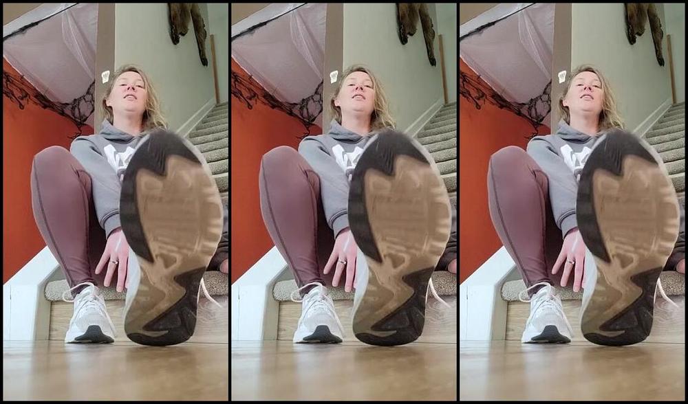 Mplfeet Vip Nicknamed Mplfeet Vip Onlyfans Do You Deserve These Stinky Sexy Hot Feet Youre A Pathetic Slave To My Feet Arent