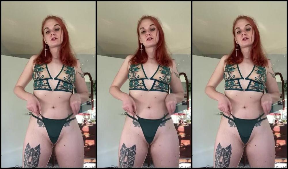 Goddesssylvanas Onlyfans A Very Green Strip Down G0J