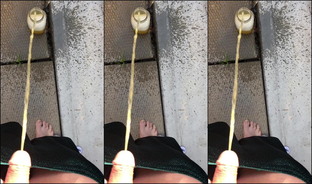 "Jetsfan1983" Outdoor Piss, Outdoor Pee, Backyard, First Morning Pee, Full Bladder, Male Pee Desperation, Solo Male Piss, Male Pissing, Male Piss, Uncut Cock, Urinal, Piss Fetish, Pee Fetish, Pee Desperation, Piss Desperation, Moaning Male, Suggest J