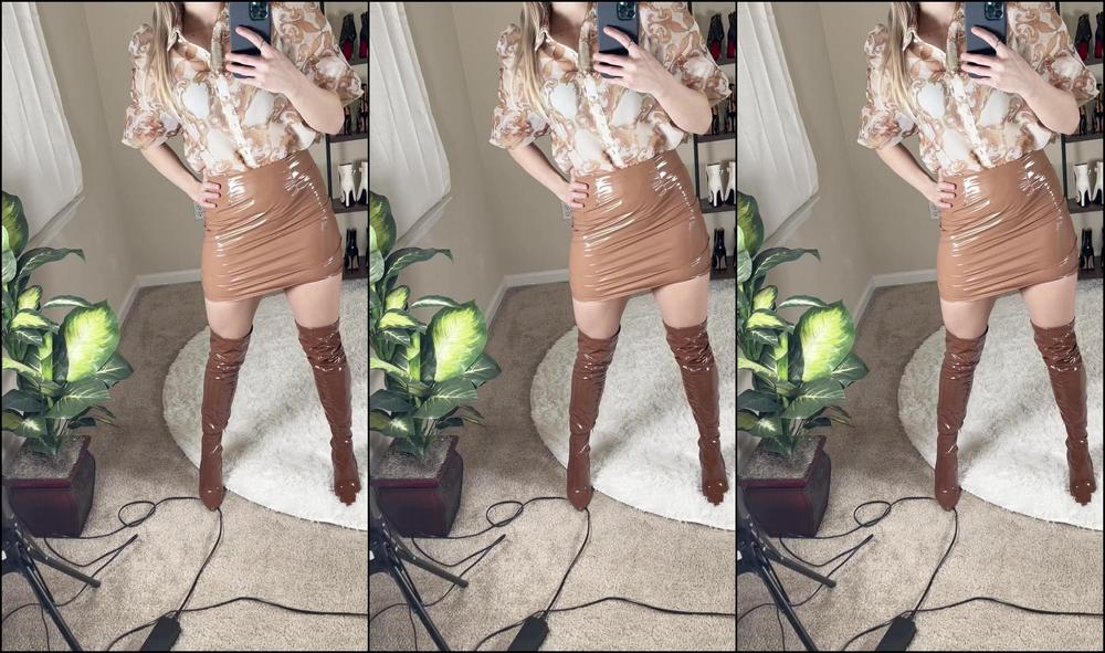 Princess Amber 2021 11 10 2270829159