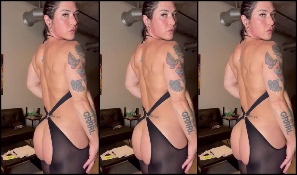 Kortneyolson1 Nicknamed Kortneyolson1 Onlyfans 02 26 2024 Step Into My Office You Re Fired