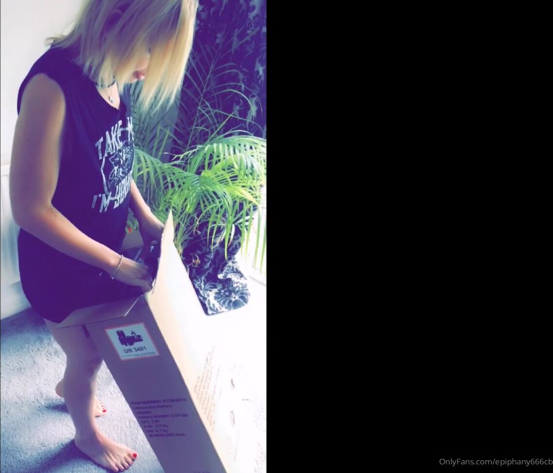 Epiphany Cb Was So Excited To Receive My New Vaccum I Filmed A Sexy Unboxing Video And I Even Build Th