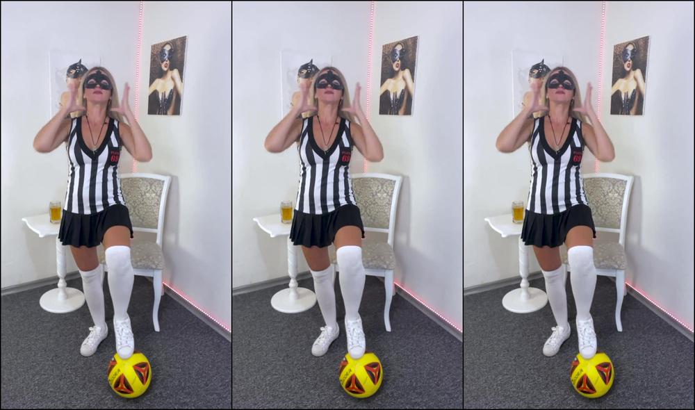 Dirty Lady He Drinks Beer From My Pussy And Eats My Clit¡ Dirty Lady Drinks Her Slave PornHubPremium