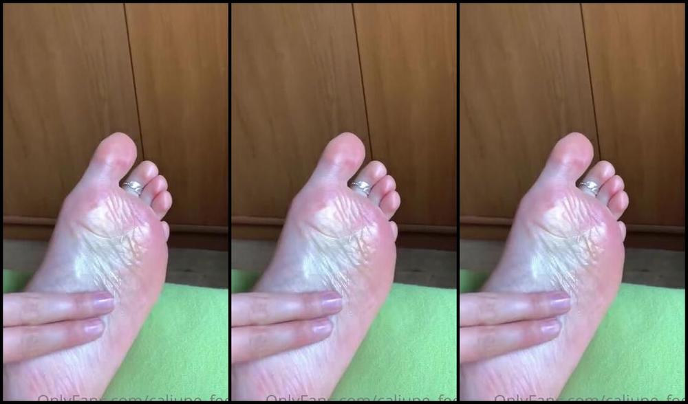 Caliupe Feet Nicknamed Caliupe Feet Foot Fetish 08 29 2021 Onlyfans Video Do You Wanna Pass Oil On My Feet With Me Take A Closer Look At My