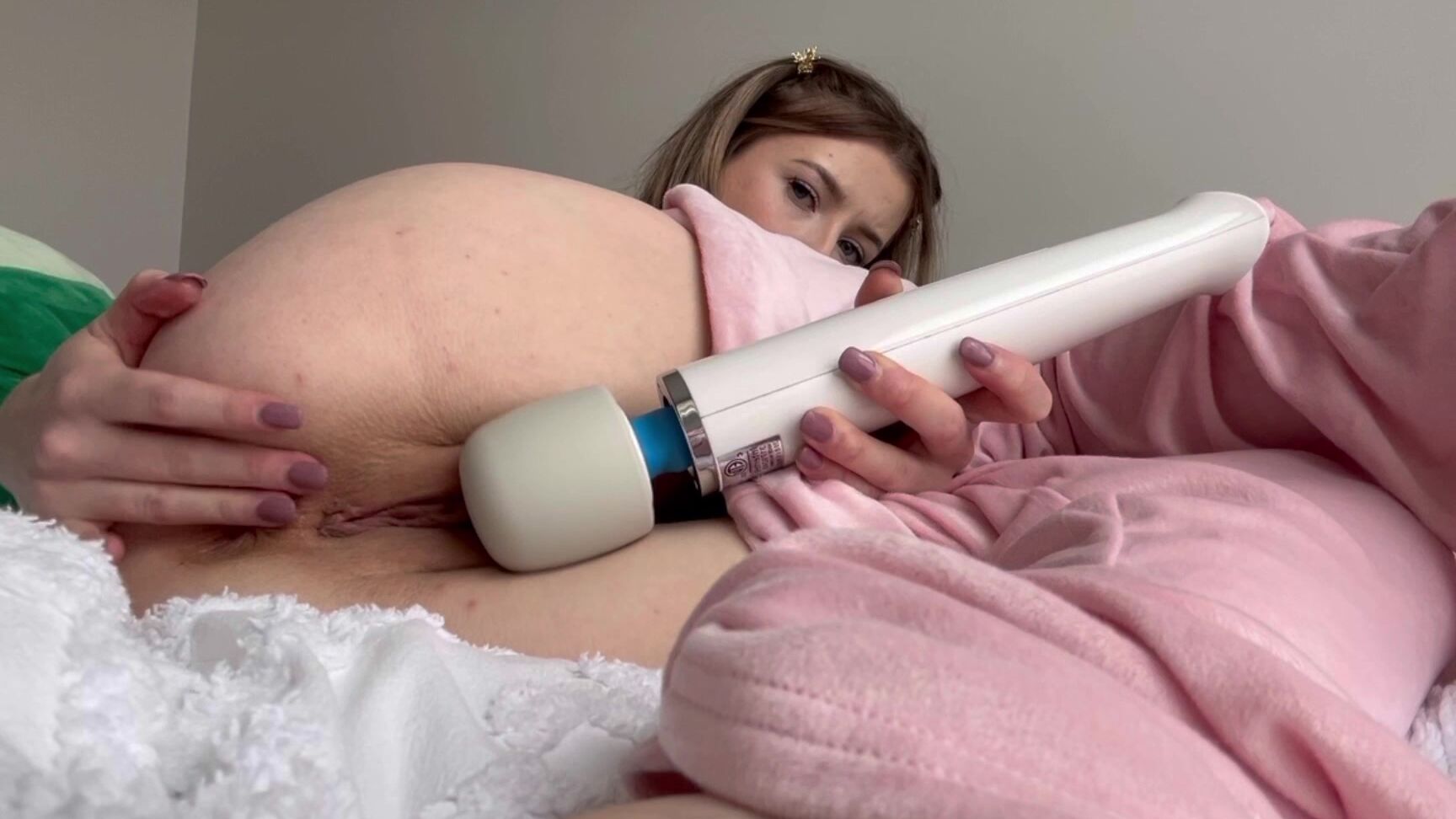 Babybunnnie 3155801268 01 13 2024 In Need Of Some Anal Training