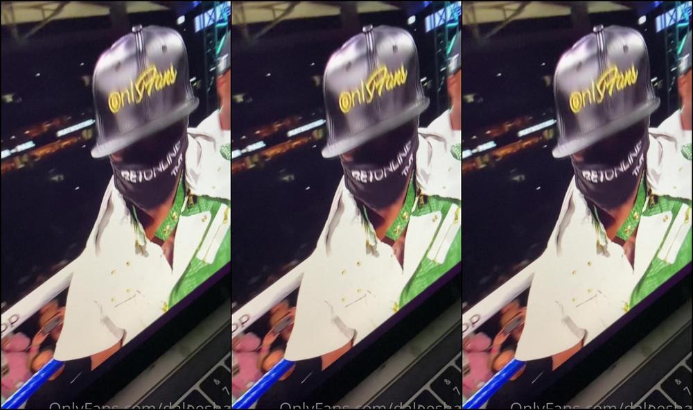 Daleeshaa Whos Watching The Fight Right Now