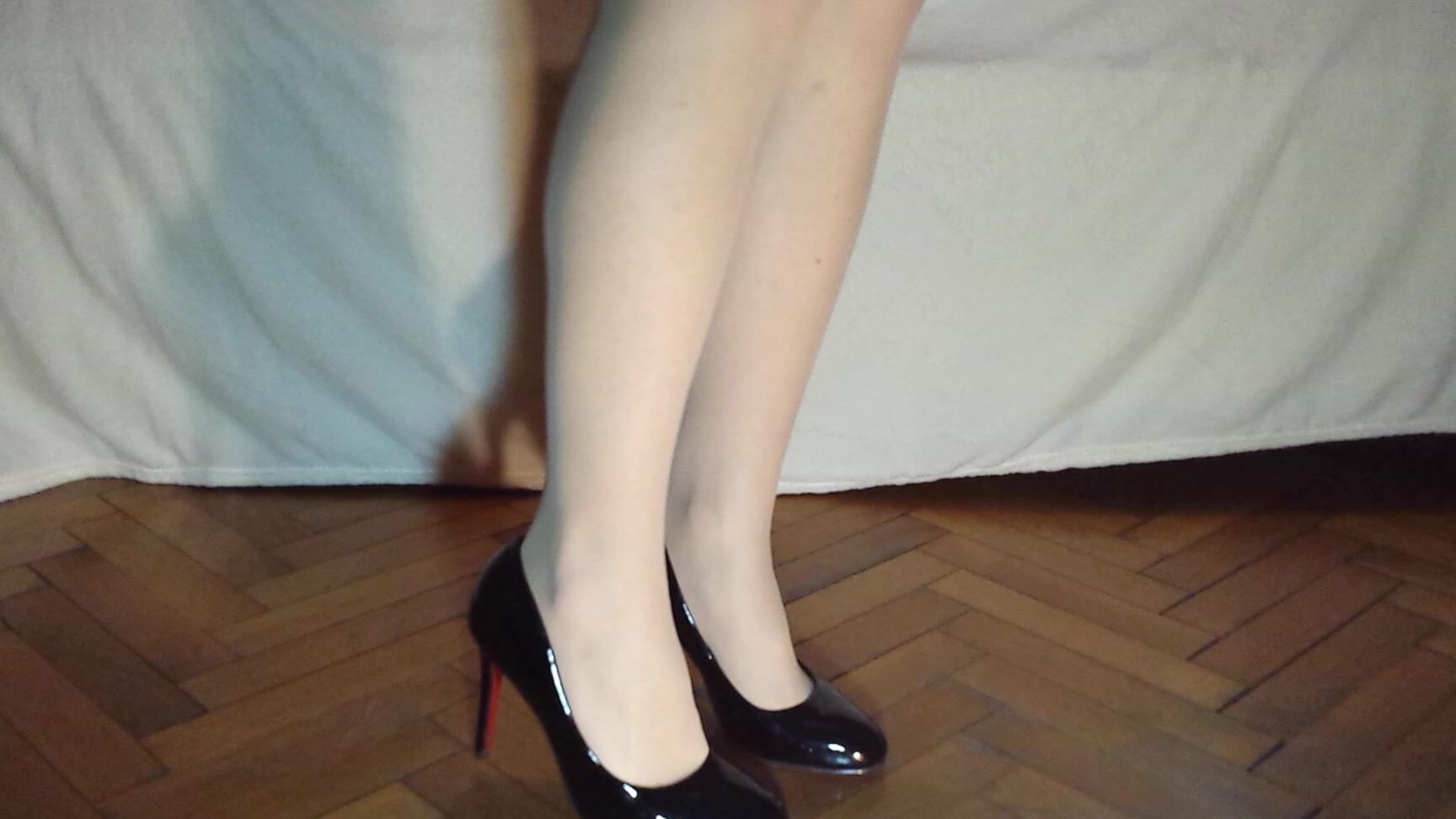 Strawberrycamgirl High Heels Squirt