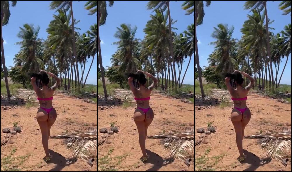 Younganturnt Little Miss Always Wet