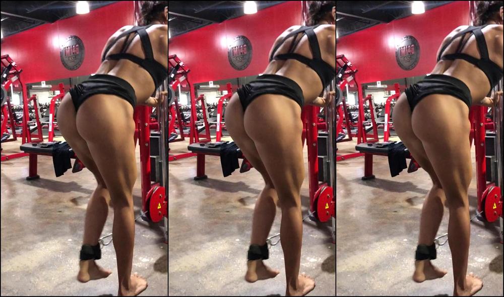 Lexa Stahl 1040275593 10 08 2020 If Only My Legs Grew As Quick As My Cakes Long Ass Leg Probs