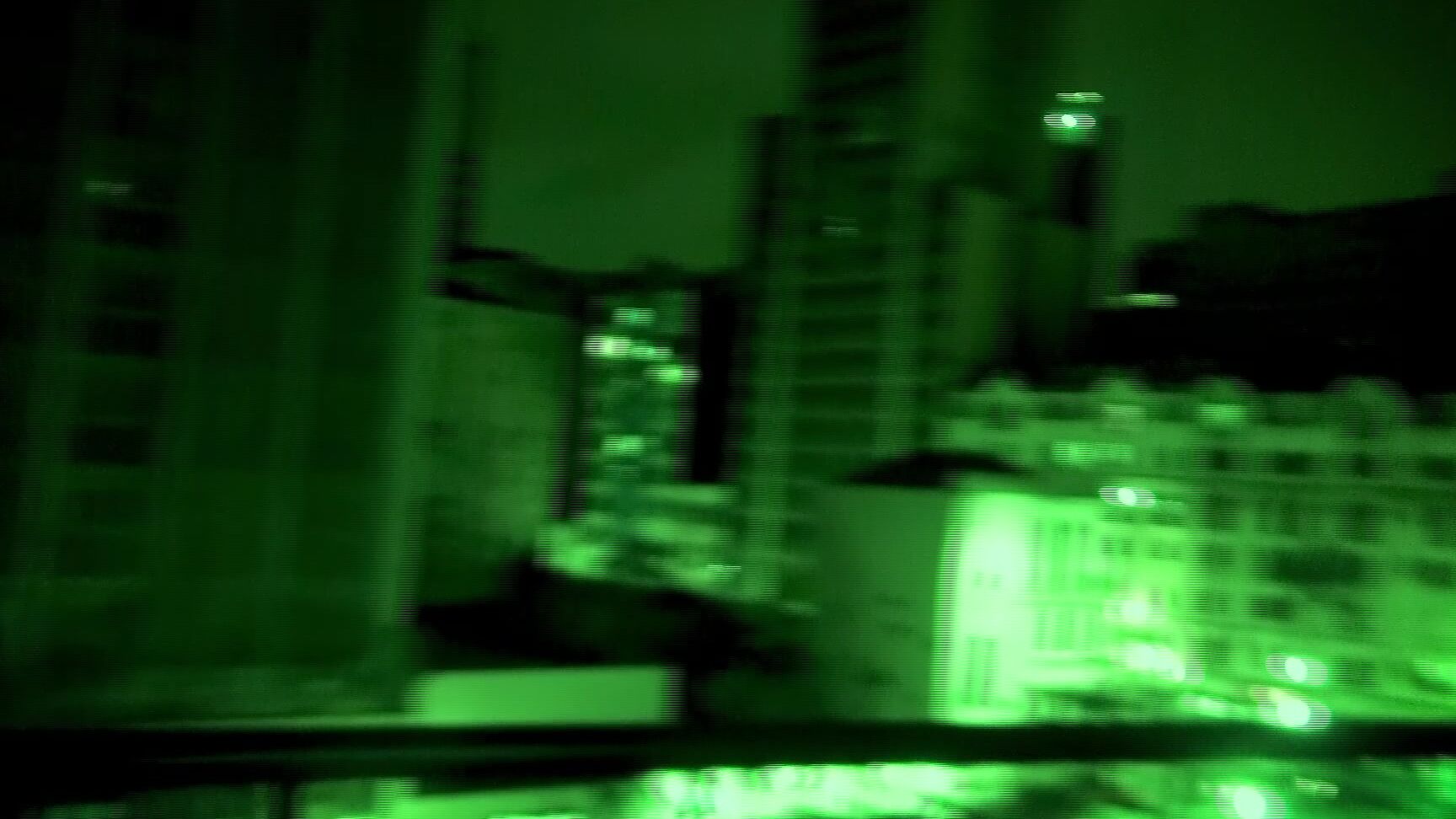 Lis Xxx Showing Me Naked On Busy Avenue Of Sp