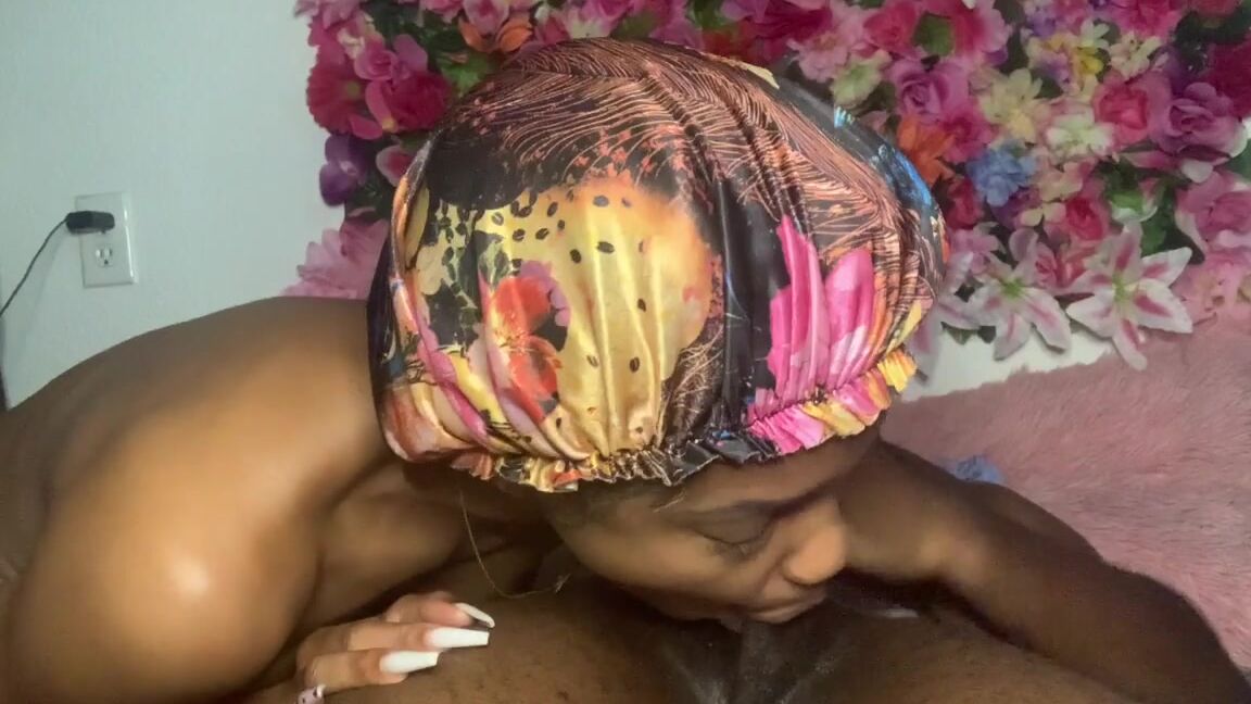 Faeandchetamv Bonnet Porn