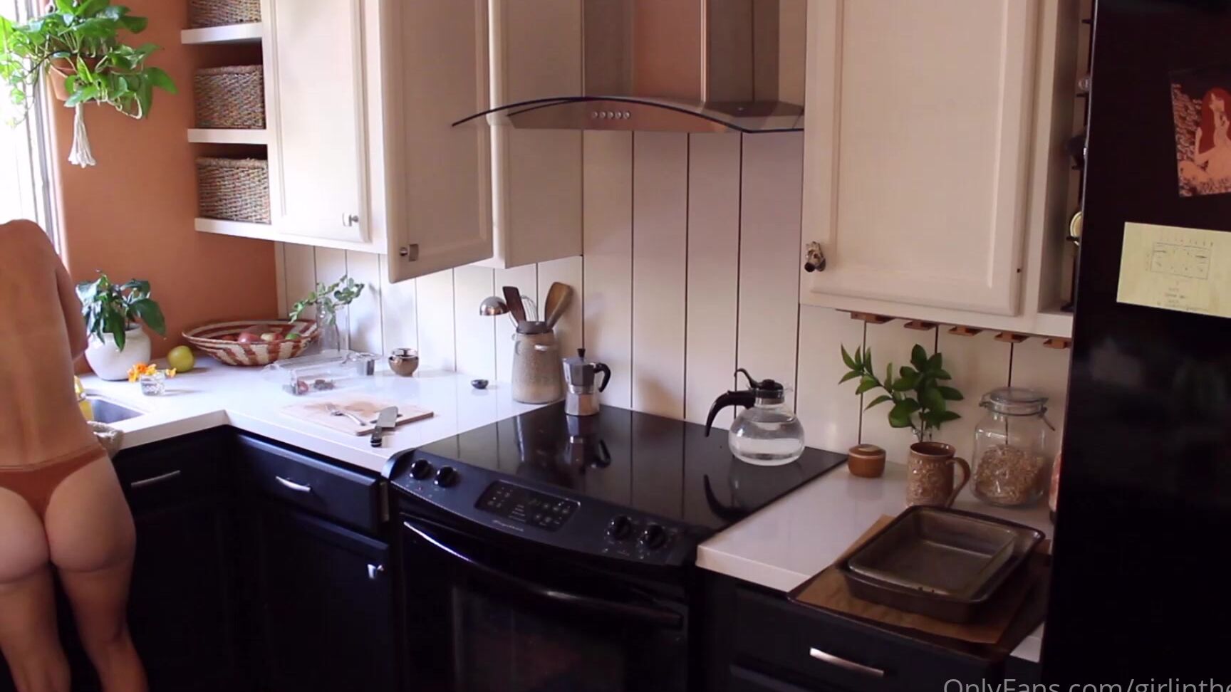 Girlinthewild There Are Places Im Always Gonna Dance The Kitchen The Grocery Store