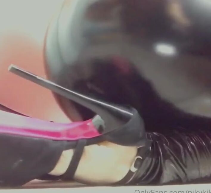Nikykikka Nicknamed Nikykikka Foot Fetish 01 16 2022 Onlyfans Video This Sound Qyq9