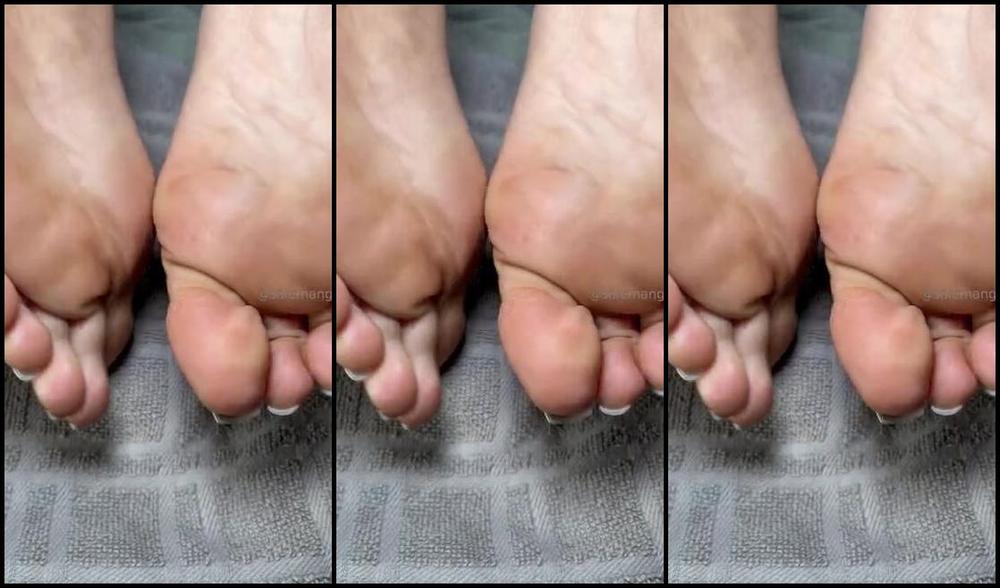 Solemangos Nicknamed Solemangos Onlyfans 09 04 2024 I Asked Him If He Wanted To Nut He Said Yes So I Got My Soles