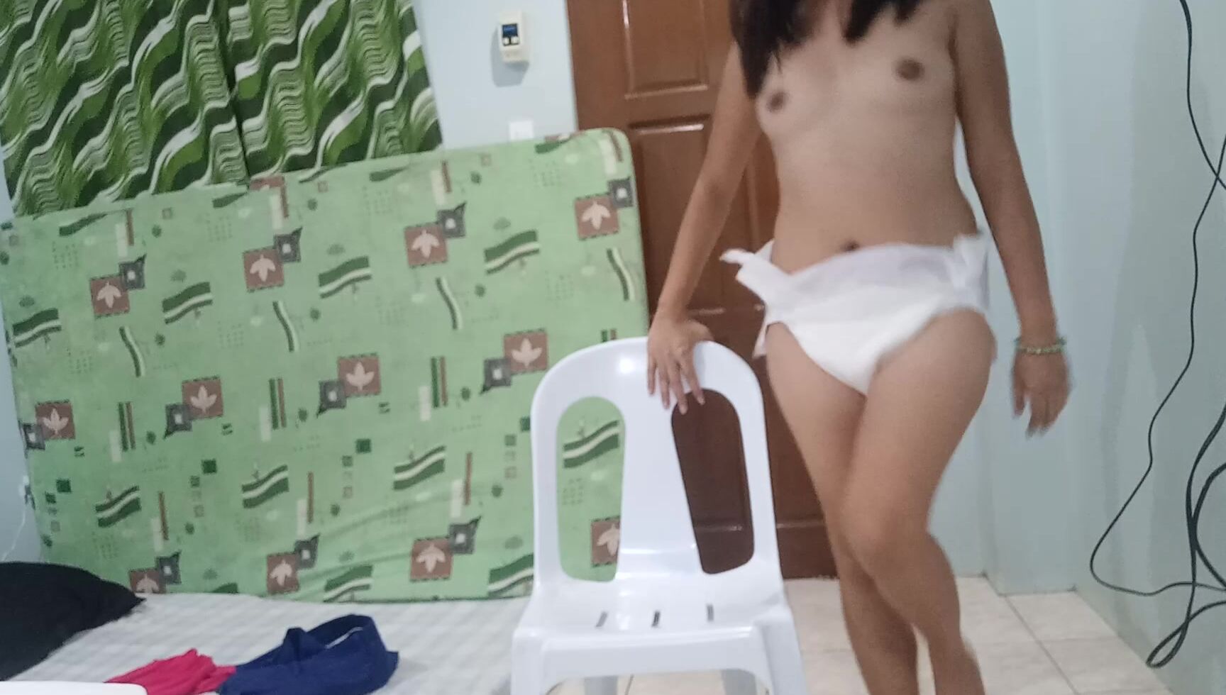 Cummybaby Twerking And P Ing In Diaper