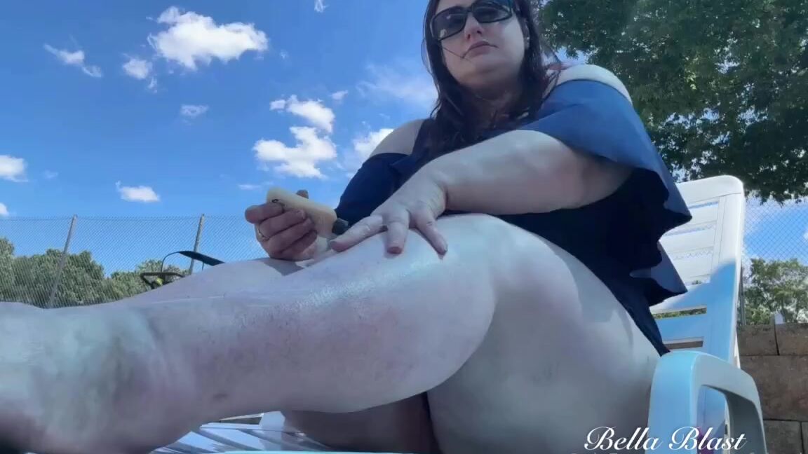 Bootyful Goddess Nicknamed Bootyfulgoddess Findom 08 18 2024 Onlyfans Video Where Are You To Put The Sun Tan Lotion On For Me