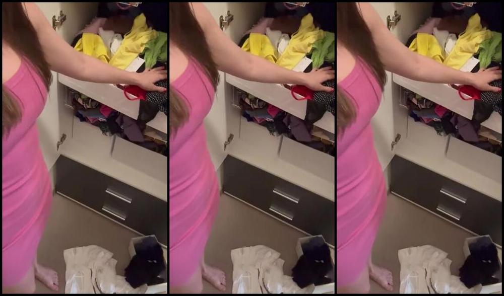 Red Queen Nicknamed Red Queen 94 Femdom 06 26 2024 Onlyfans Video This Time Your Job Is Simple My Clothes Wardrobe Is A Mess Sort It Out While