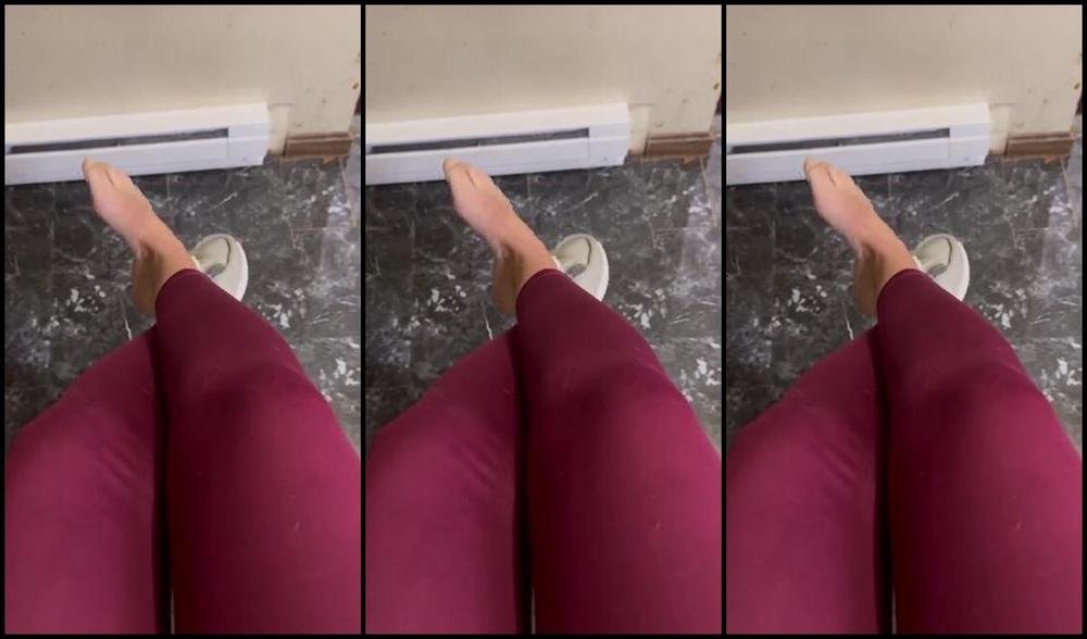 Soldmysolesforink Nicknamed Soldmysolesforink 12 18 2023 Onlyfans Video Happiest Of Monday Mornings To My Favorite Boys