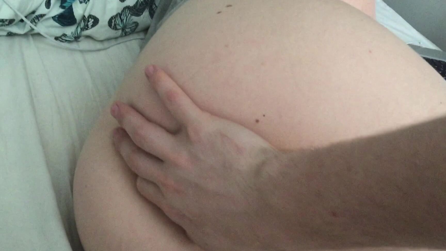 Ivy Wilde Fianc Cumshot On Ass While Working Manyvids