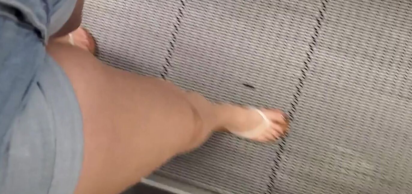 Austin Summers Nicknamed Pedipanty7 Premium Onlyfans Dirty Ass Airport Feet Lol 2
