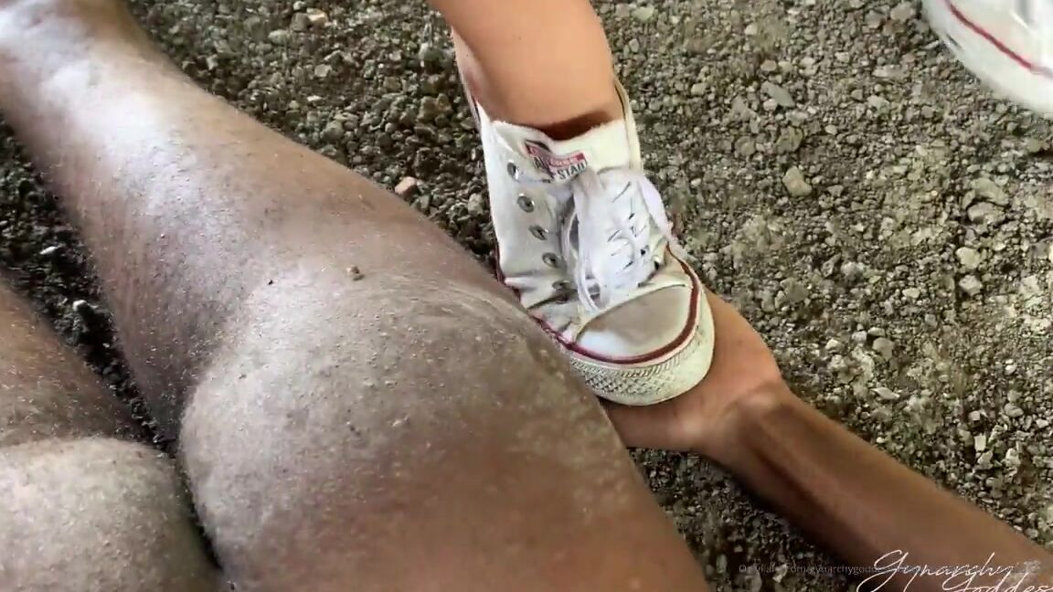 Goddess Gynarchy Onverse Trample Clipstore Trampling Headstanding