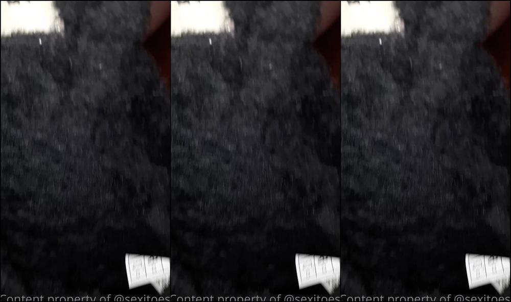 Sexitoes Getting Some Funk Into These Slippers