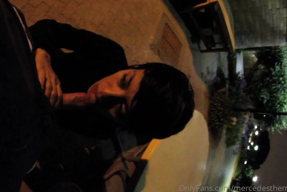 Mercedesthemuse 257713362 04 24 2020 Dat Time Sneaking Around At Night Publicsex Side Note What U Don T See Is Off Camera