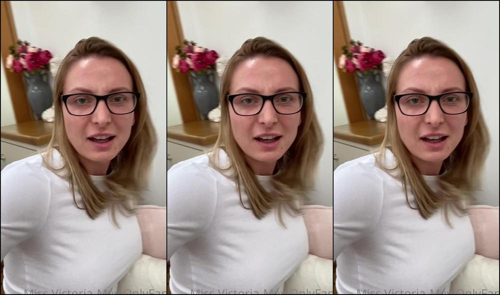 Victoria Peach What A Friggin Day