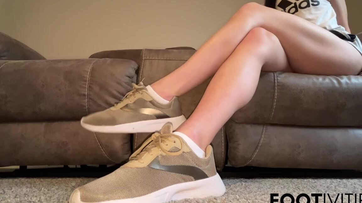 Ivy S Feet Nicknamed Footivy Foot Fetish 01 24 2023 Onlyfans Video Sneaker Ignore Sock Strip Wearing Shorts So You Can Enjoy My Long Legs Crossing And