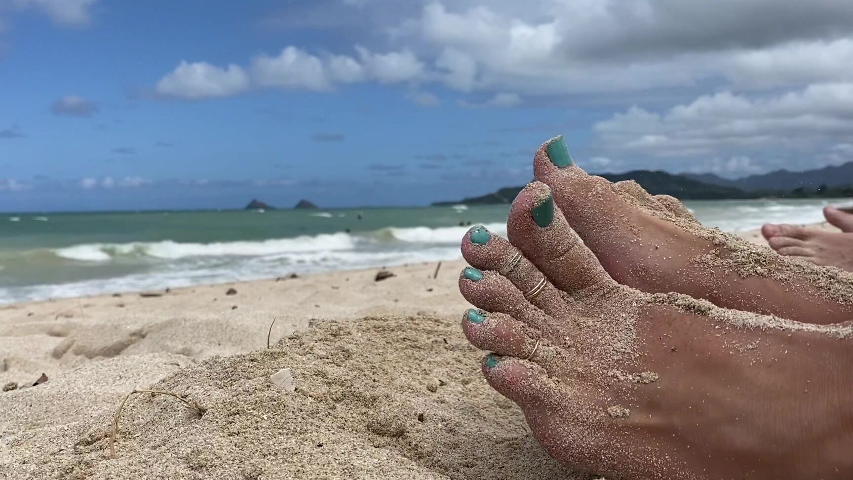 Goddesstalltasha 342539877 05 21 2020 Relax On The Beach With Me Some People Gave Me Some Weird Looks Haha All