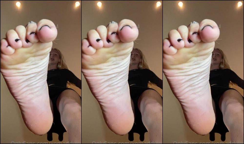 Xomaddykxo How S The View From Down There You Tiny Little Loser I D Love To Drown You In My Spi