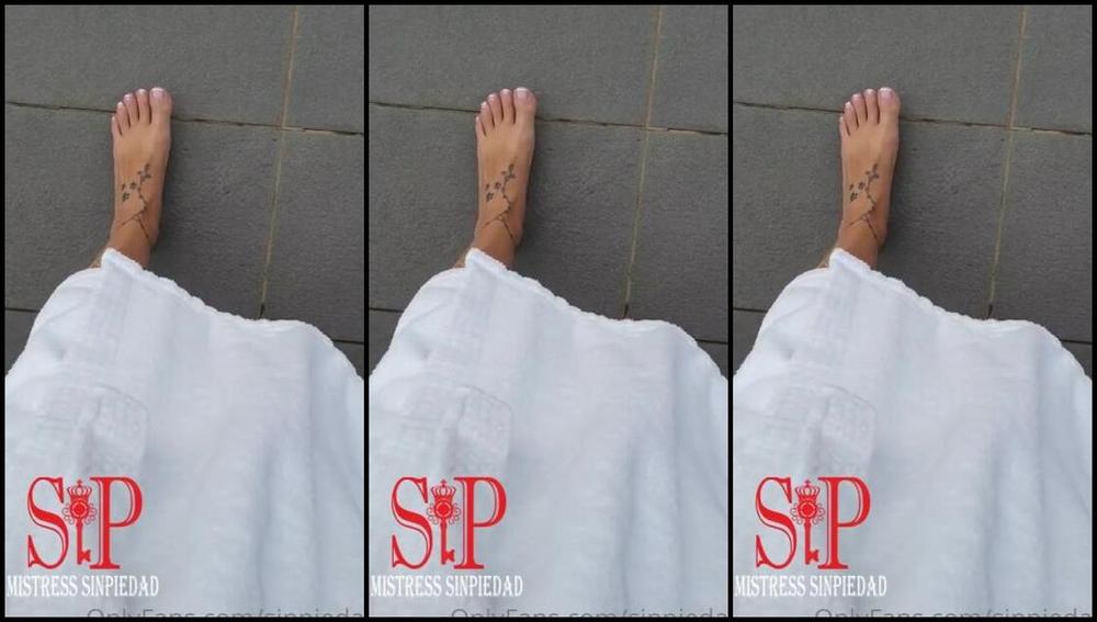 Mistress Sinpiedad Nicknamed Sinpiedad Onlyfans Good Morning From San Sebastin