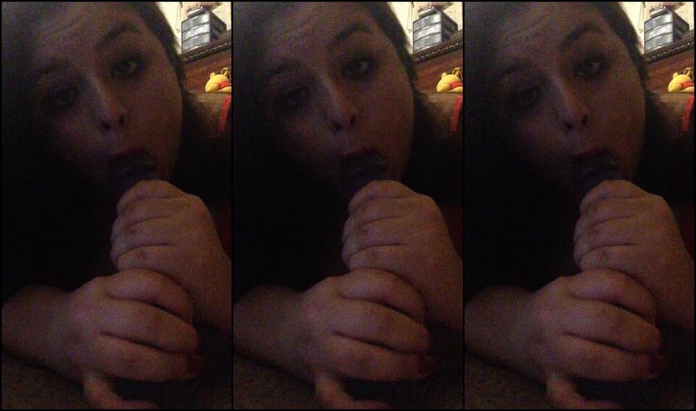 Missbustylatina Red Lipstick Oral Play With Dildo